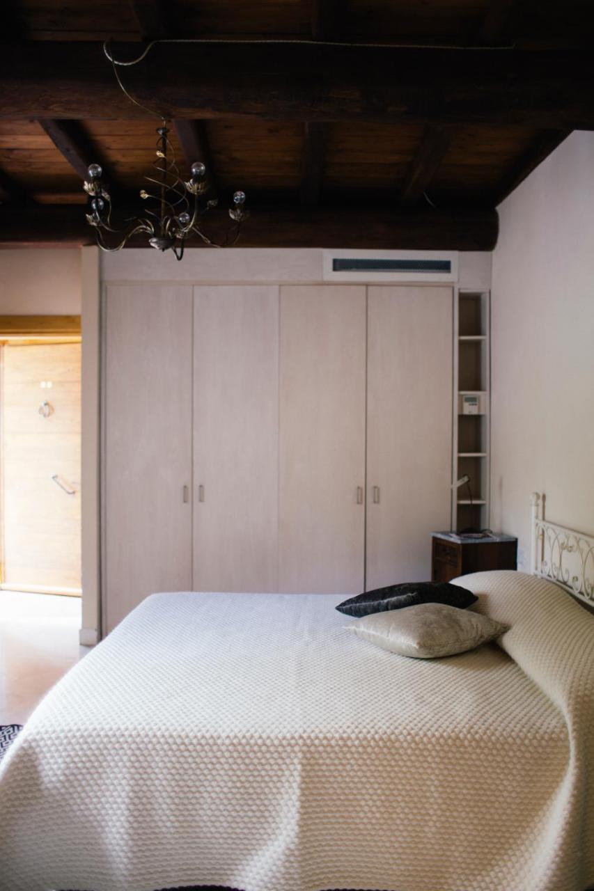 Agriturismo La Burlanda 포스디노보 외부 사진